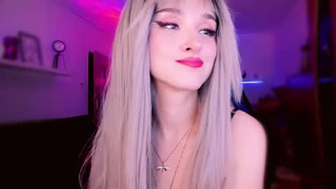 MiladyJolie online show from March 14, 4:02 am