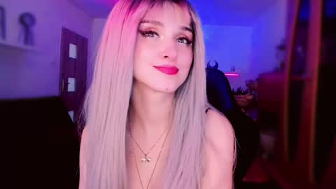 MiladyJolie online show from March 28, 8:47 am