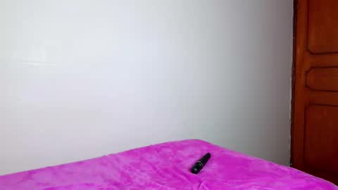 Snapshot of milafyre chatting on September 30, 4:56 pm valery online show from September 30, 4:56 pm