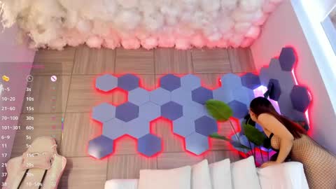    online show from April 24, 9:56 am