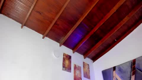 Milan  online show from April 18, 7:07 pm