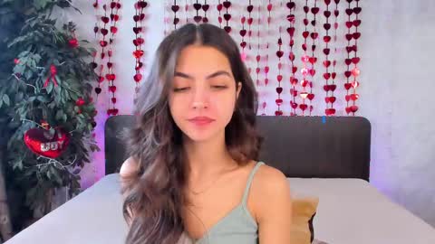 Snapshot of milana_crystal_ chatting on February 22, 8:29 am Milana online show from February 22, 8:29 am