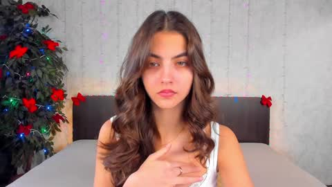 Snapshot of milana_crystal_ chatting on January 28, 8:14 am Milana online show from January 28, 8:14 am