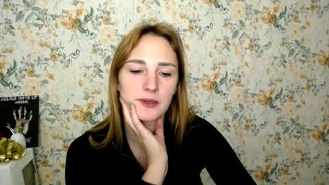 Snapshot of milana_cutie_ chatting on October 13, 6:05 am Milana online show from October 13, 6:05 am
