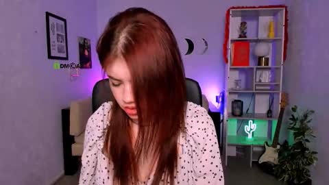 Mila online show from March 16, 9:13 am