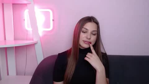 milanaangelas online show from March 30, 6:02 am