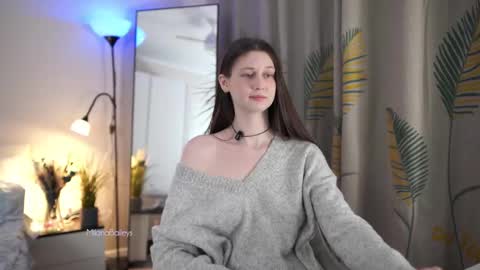 Snapshot of milanabaileys chatting on February 28, 7:25 pm Milana   online show from February 28, 7:25 pm