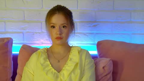 MilanaBalmain online show from April 26, 4:21 am