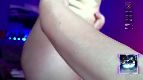 Snapshot of milanapure chatting on January 19, 4:14 pm analiMilana online show from January 19, 4:14 pm