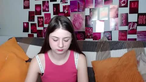 milanaroz online show from February 4, 5:53 am