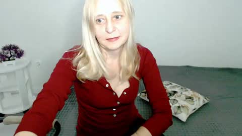 Milena online show from March 6, 2:51 am
