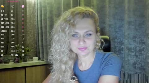 Snapshot of milanna_x chatting on September 9, 6:51 pm milanna_x online show from September 9, 6:51 pm