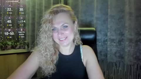 milanna_x online show from November 8, 7:52 pm
