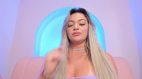 Sexy Mila  online show from April 25, 1:41 pm