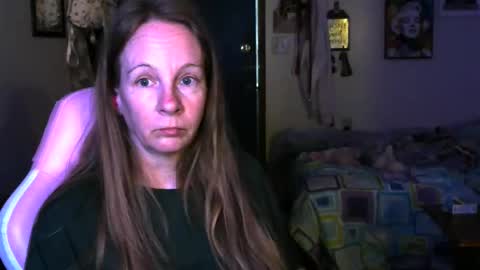 Mila online show from April 23, 1:35 pm