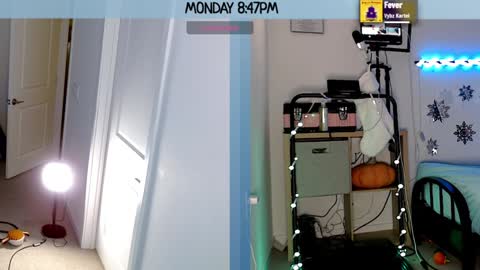 Mila Valentina online show from December 31, 1:47 am