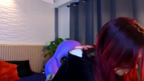 milena_lawson online show from January 9, 11:36 am