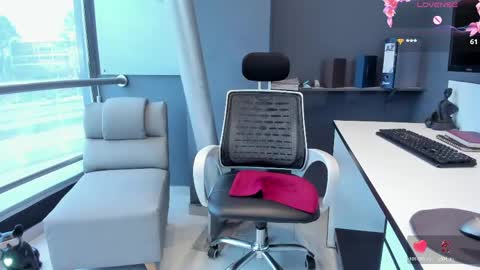 Milena online show from April 24, 12:30 pm