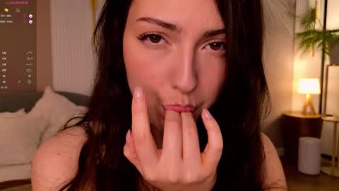 Miley online show from March 11, 8:40 am