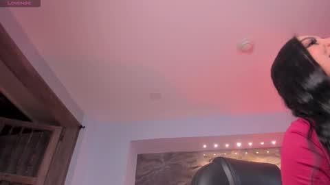 Miley Cruz  IG miley model23 online show from September 29, 11:43 pm