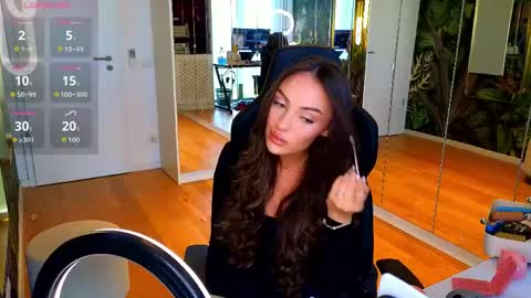 Miley Sin online show from April 23, 12:51 pm