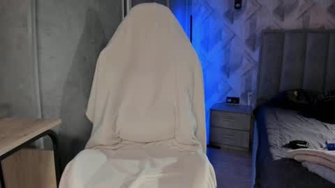 Maria online show from March 18, 9:47 am