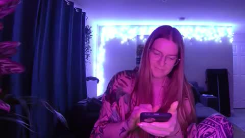 Milf Tara36 online show from February 18, 8:15 pm