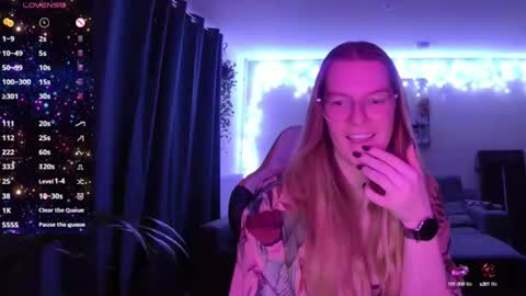 Milf Tara36 online show from January 5, 11:33 pm