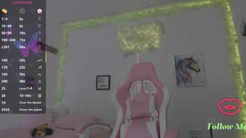 Aura  online show from March 27, 8:26 am