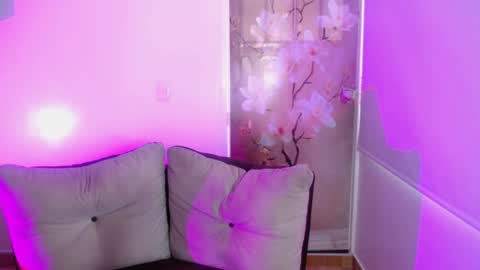 Rosalie  online show from April 25, 12:52 pm