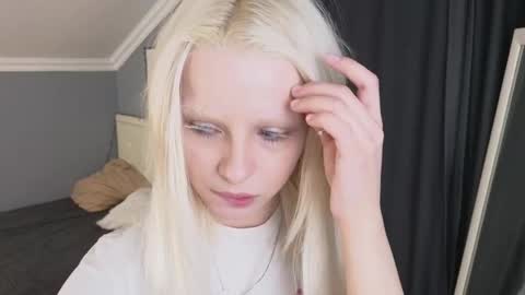 Eva online show from March 12, 12:08 pm