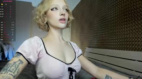 Mila 3 aka Deepthroat World Champion online show from March 20, 11:42 pm