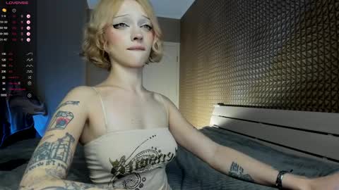 Mila 3 aka Deepthroat World Champion online show from April 5, 3:27 am