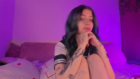 Milla online show from April 12, 9:17 pm