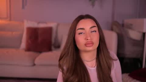 milla_serene online show from April 20, 5:32 am