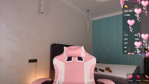 millaa_bella online show from April 26, 6:38 pm