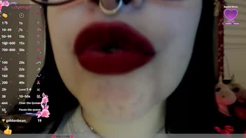 millandiux online show from March 28, 2:44 am