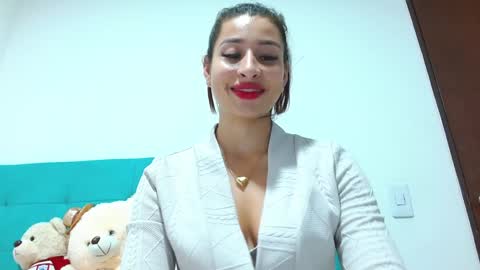 Aleja online show from December 4, 2:42 am