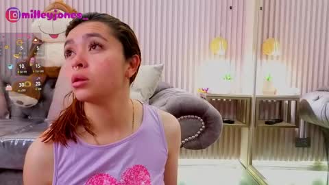 milleyjones_ online show from April 23, 11:50 am