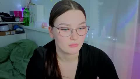 Millie online show from October 18, 11:13 am