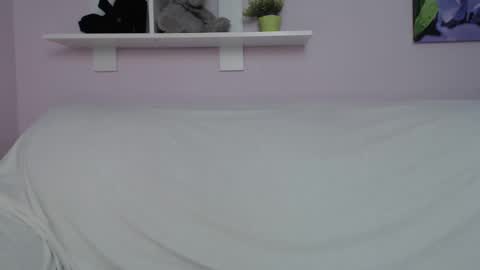 Milly online show from December 24, 2:33 pm