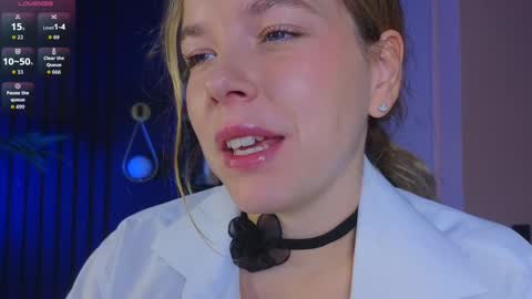 Snapshot of milly_shy chatting on September 15, 6:54 am Milly online show from September 15, 6:54 am
