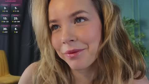 Snapshot of milly_shy chatting on January 2, 6:07 am Milly online show from January 2, 6:07 am