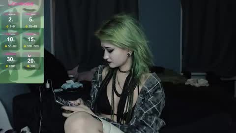 milten_trish online show from February 16, 2:44 am