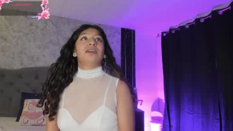 Mily online show from April 22, 3:03 am