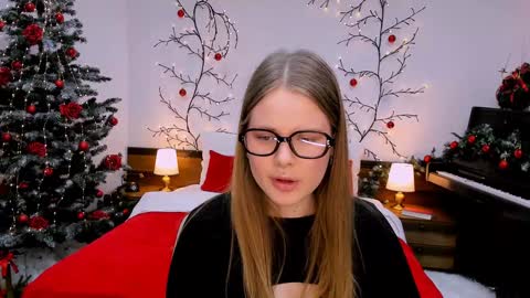 Snapshot of mimicass chatting on January 22, 4:55 pm Kelly online show from January 22, 4:55 pm