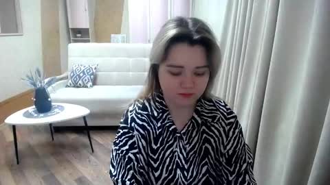 mimimishel_69 online show from February 25, 2:37 pm