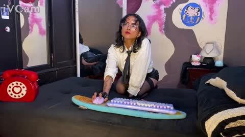 Suki 3 online show from February 12, 6:26 am