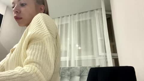 Lucy online show from October 12, 5:37 pm