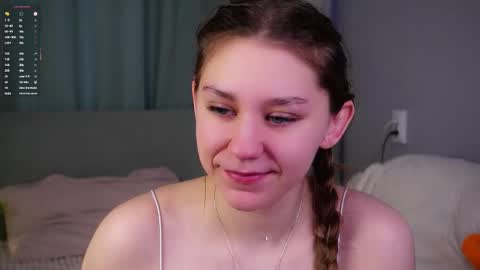 Mary online show from March 23, 1:34 am